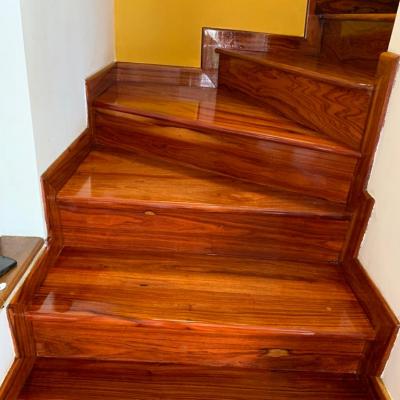 PISOS, LAMINADOS, PISOS DE MADERA, PISOS DECK, ESCALERAS, CARPINTERIA EN GENERAL, MANTENIMIENTO DE PISOS LAMINADOS, PULIDO DE PISOS DE MADERA,